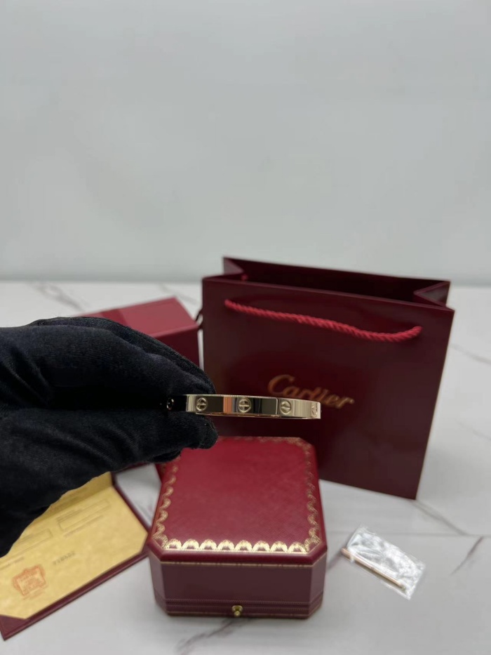 1708861806.7073cokUCwNUxsbatch_34.jpg