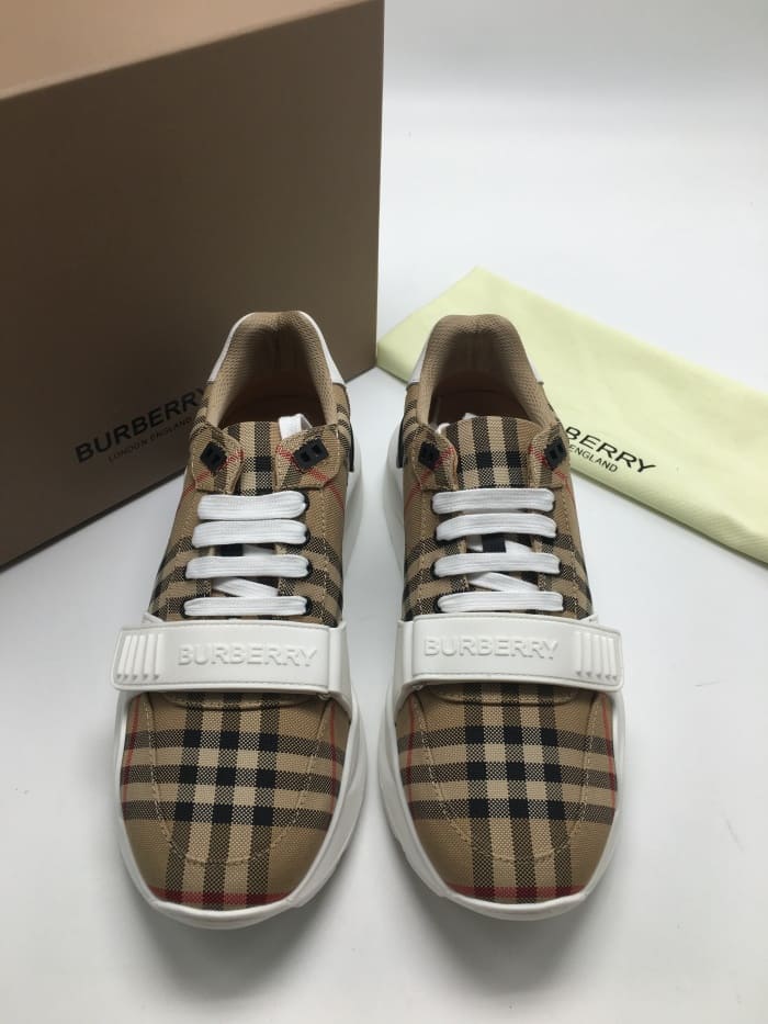 1730713104.6721eykfHlREmNbatch_KakaoTalk_20241104_182705821_02.jpg