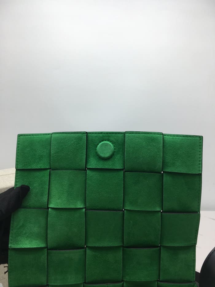 1746618230.2467ufUJSAiNdubatch_Image_20250507200332.jpg