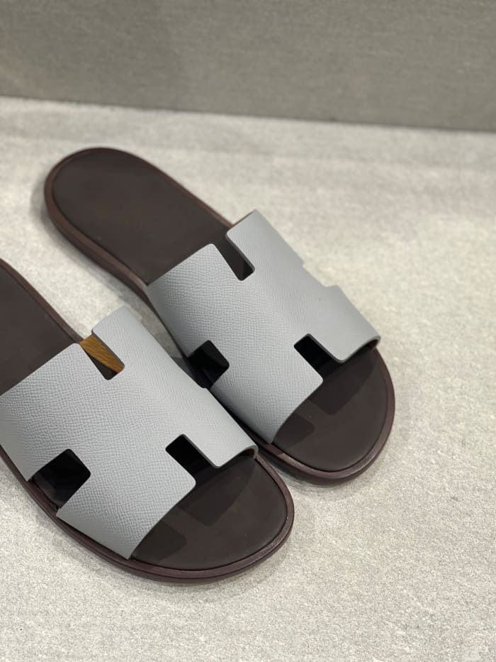 1749379647.6266uoranRirOWbatch_1 16.jpg