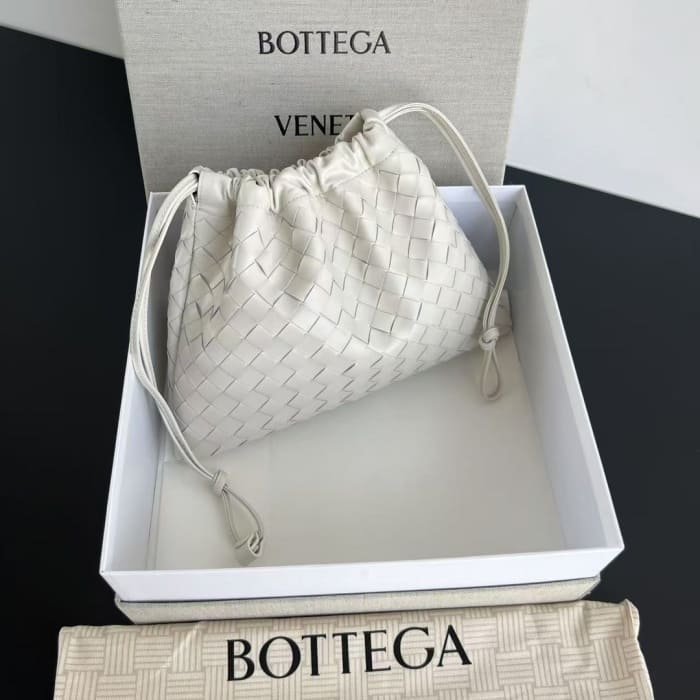 1762826556.3381HgfGWQVbovbatch_wsxc1762775224876_0.jpg