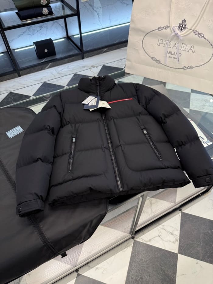 1763210422.8213DaPySrZQexbatch_wsxc1763233918307_0.jpg