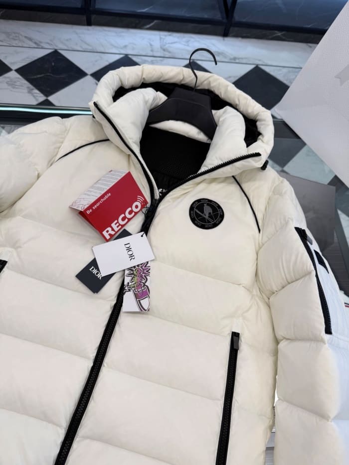 1765444899.1616LFiUHJsAhW1764847543.6452puOZtzeGAhbatch_wsxc1764868681541_4.jpg