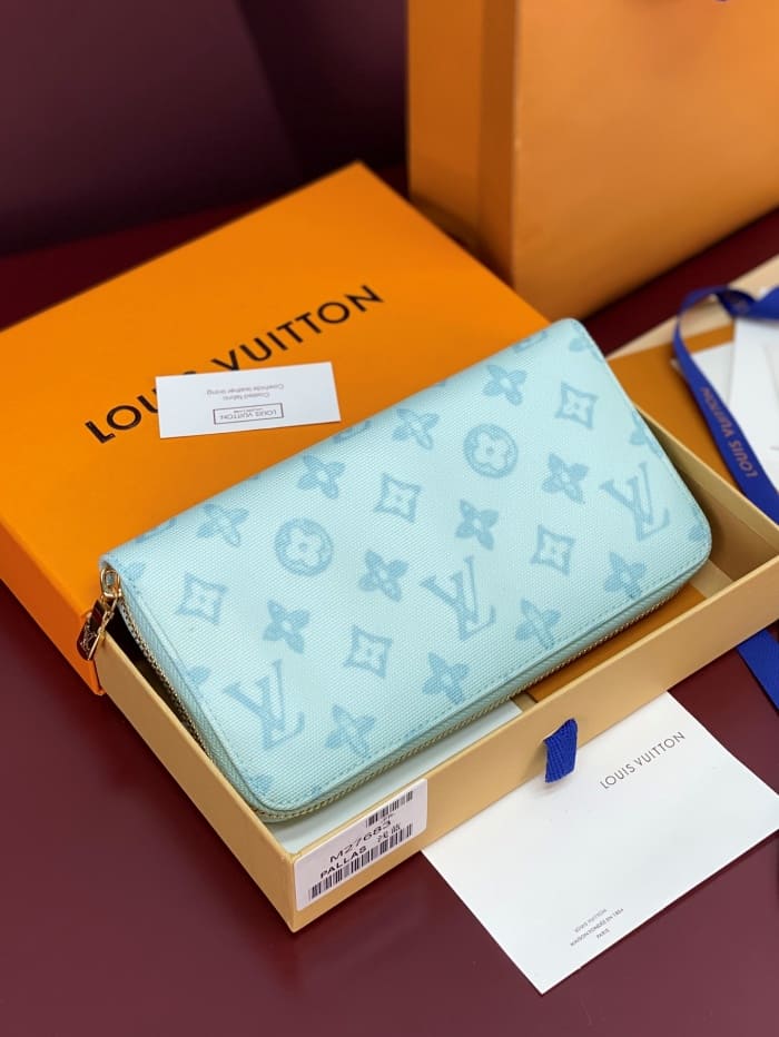 1779196697.0091dYPOmGgLOVbatch_wsxc1779134155682_1.jpg