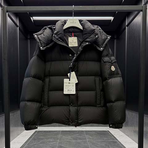 몽클레어 마야 70 다운 패딩 재킷 매트블랙