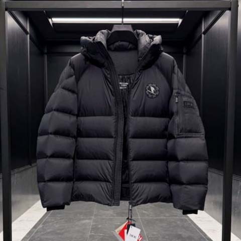 디올 x 도이그 콜라보 스키 다운 패딩 재킷