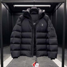 디올 x 도이그 콜라보 스키 다운 패딩 재킷