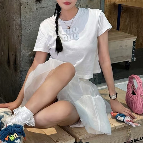 미우미우 아플리케 자수 코튼 반팔 티셔츠 화이트