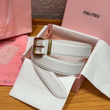 미우미우 레더 로고 버클 벨트 화이트 금장 3.5cm